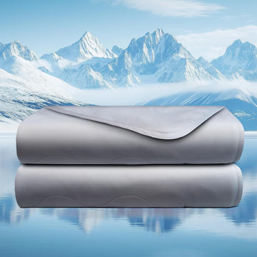 Cooling Comforter Queen Size, Cooling Blanket for Hot Sleepers, Breathable Ice Blanket Q-Max > 0.4, All-Season