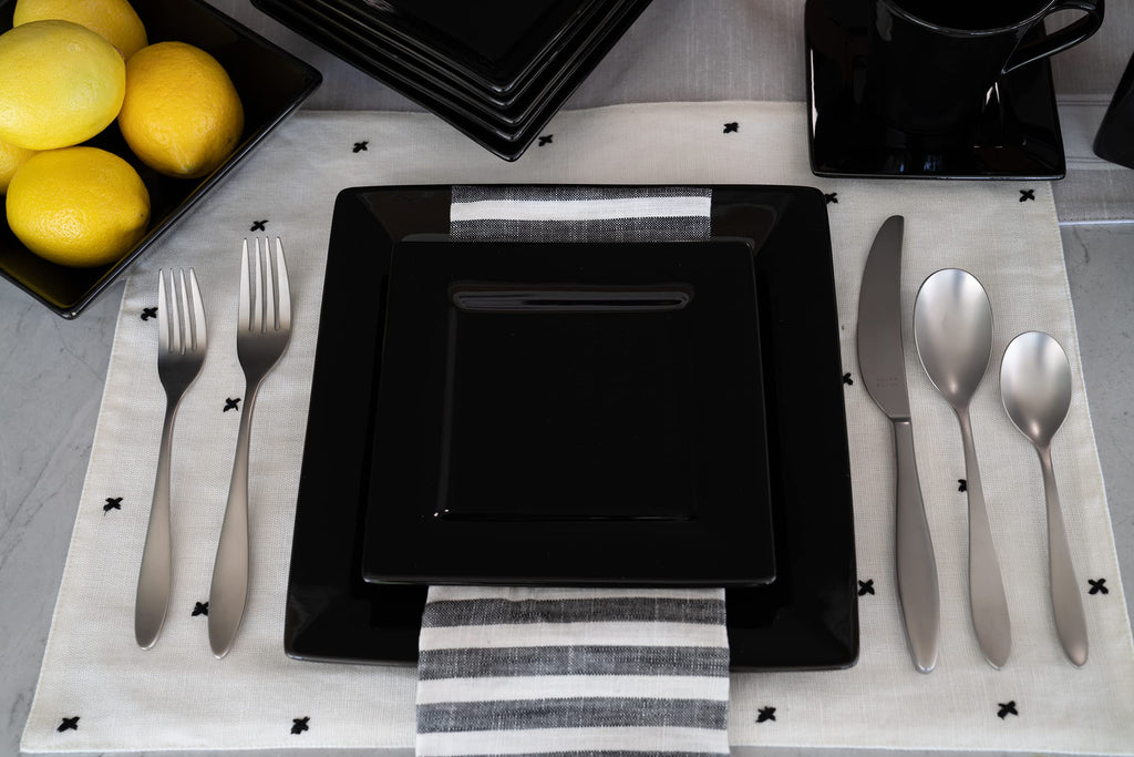 Nova Square 30 pc Dinnerware Set, Black