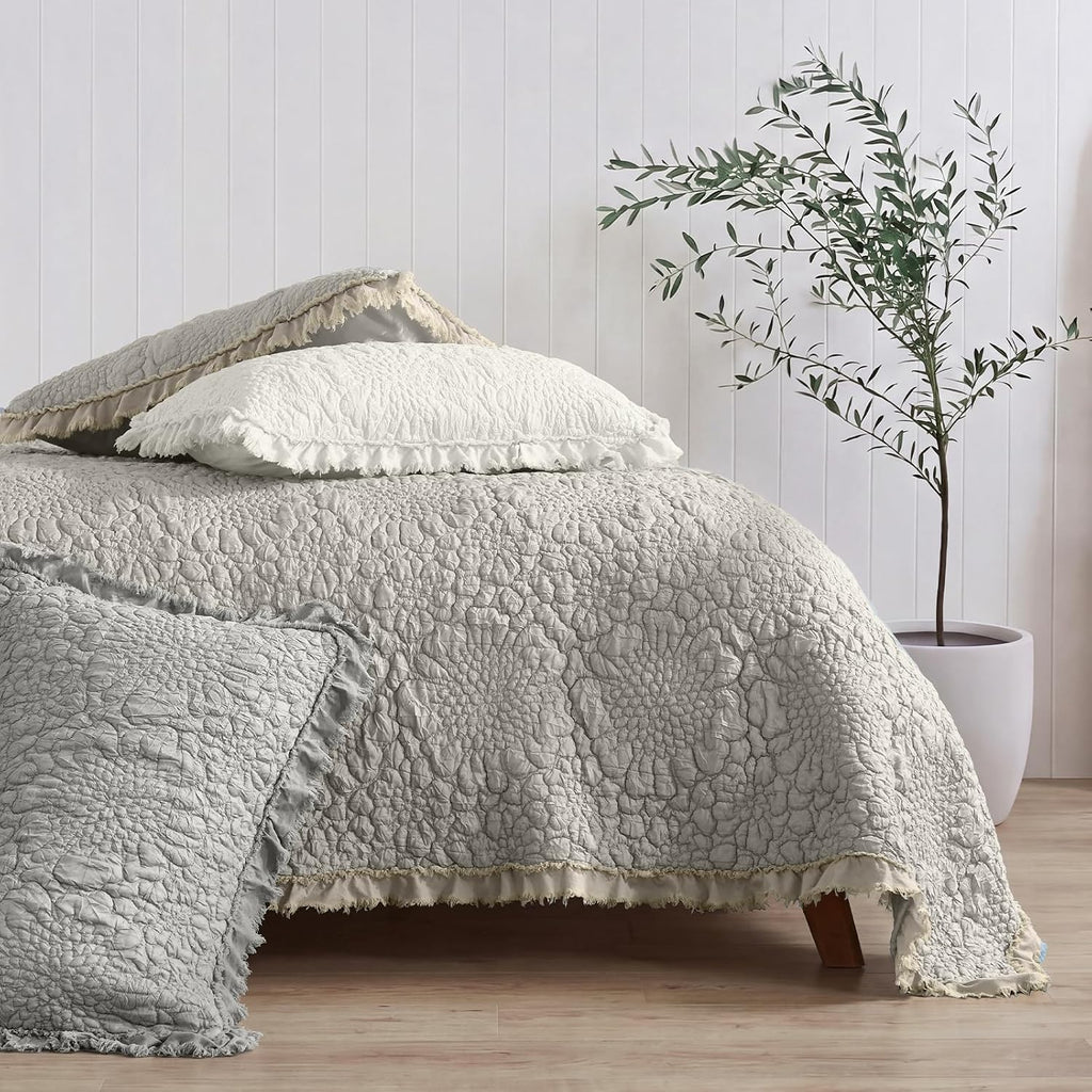 Beige Ruffled Quilt, Stone-Washed Microfiber Lightweight Crinkled Farmhouse Rustic Shabby Chic Bedding Set, 3