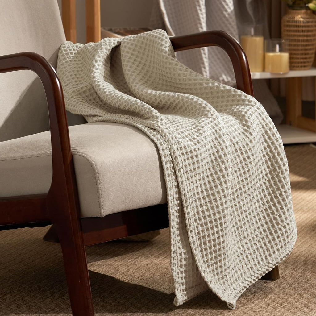 Ultra Soft Waffle Weave Blanket Throw Blanket, Lightweight Breathable Cooling Skin-Friendly Throw for Spring Summer
