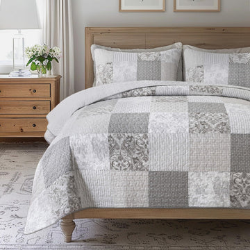 Silver Linings Patchwork Gray Cotton Quilt Set, with 1 Sham