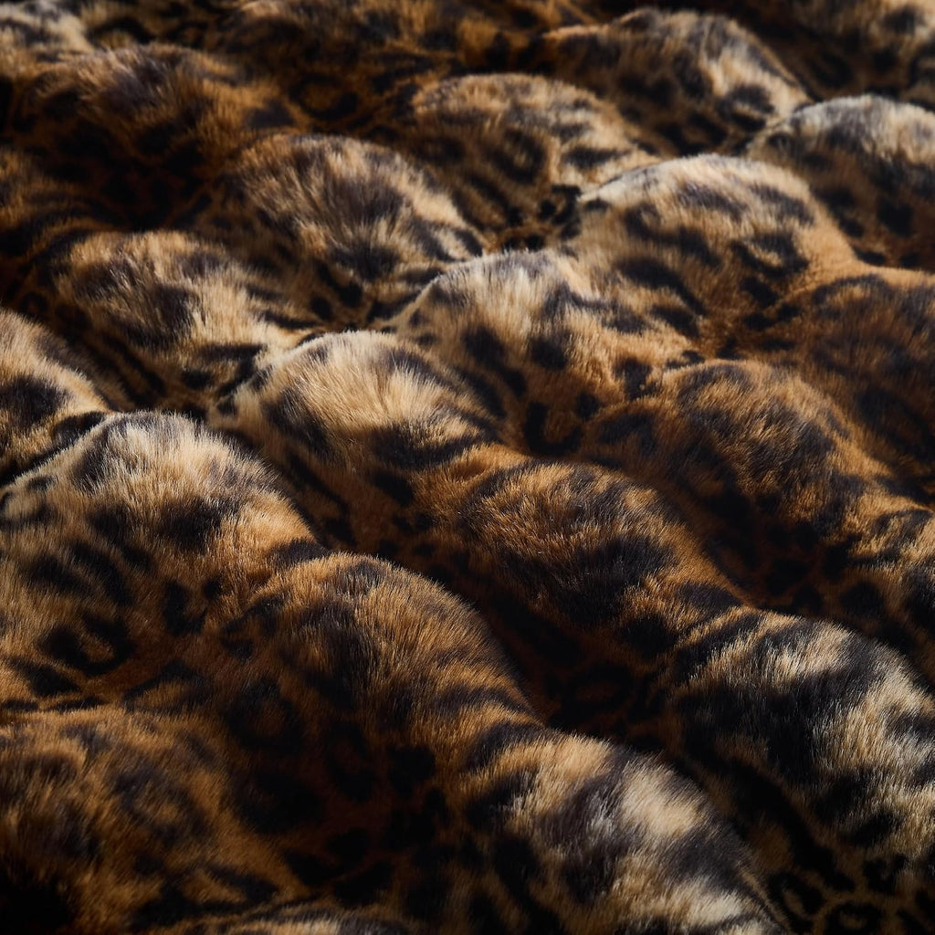 Faux Fur Blankets, 51''x63'')