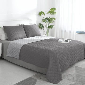 Reversible Quilt Set with 1 Quilt and 2 Pillow Shams, Soft Bed Quilt Cover, Lightweight Microfiber