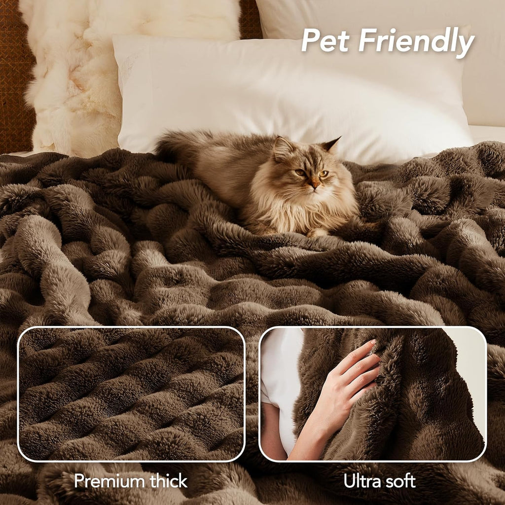 Faux Rabbit Fur Blanket: 50" x 60" Luxury Soft Fluffy Thick Fur Throw Blanket