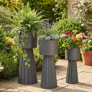 Tall Planters for Outdoor Plants, Large Outdoor Planters Set of 3, Porch Decor, Garden Decorative Black Planters