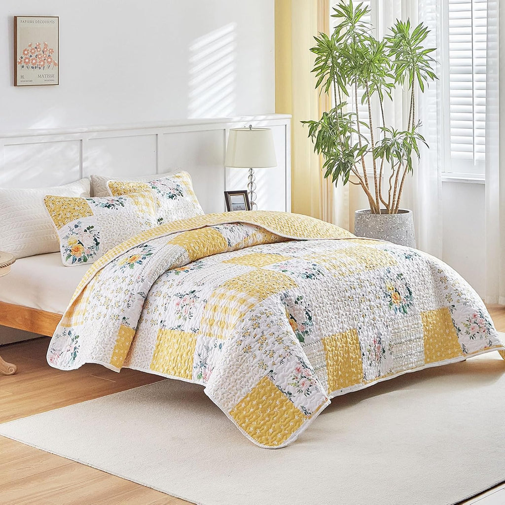3 Pieces Floral Patchwork Quilt Set Queen, Yellow White Flowers Design, Soft Cozy Microfiber Quilt, Bedspread Bed
