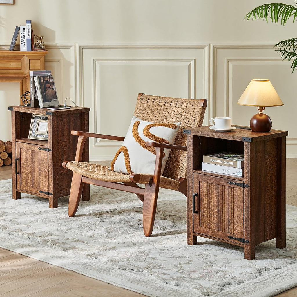 Night Stand with Charging Station and USB Port, 18 Inch Farmhouse Nightstand with Storage Shelf, Rustic Wood Bedside