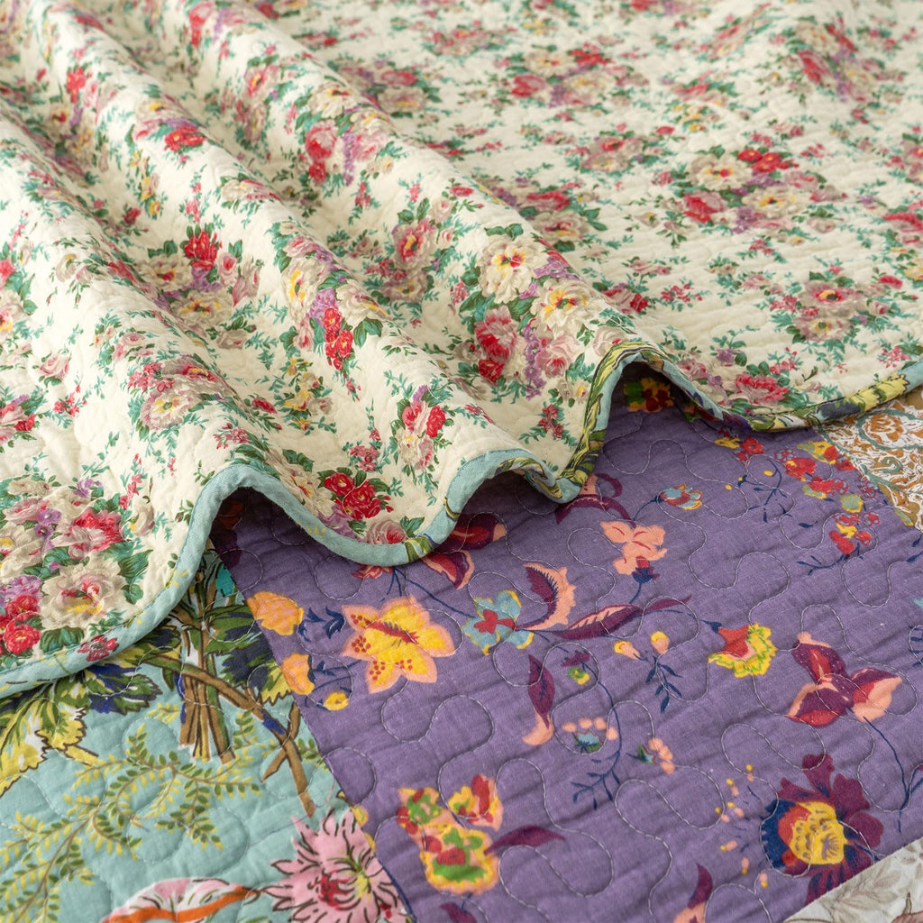 Oversized Queen Quilt Set Patchwork Bedspread (110x118 Inch)