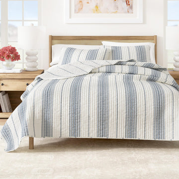 Striped Quilt Set - 3-Piece Size Farmhouse Bedding Set - Lightweight, All-Season, Reversible