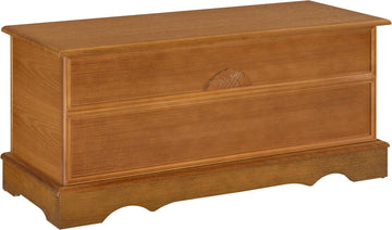 Home Furnishings - Paula - Wood - Cedar Chest with Storage Trunk, Rectangular Shape and Traditional Style - Bedroom