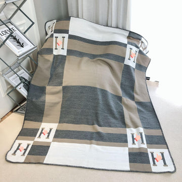 H Blanket Soft Fleece Sofa Throw Blanket for Women Couch Bed Plush Wool Stitch Flannel Cozy Large Comfy Quilt