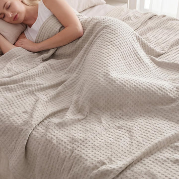 Waffle Cooling Throw Blanket, Lightweight Breathable Summer Blanket for Hot Sleepers and Night Sweat, Khaki