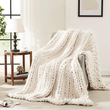 Chunky Knit Blanket Throw,Soft Chenille Yarn Throw Blanket 50x60，Handmade Cable Knit Crochet Blanket,Large Knit
