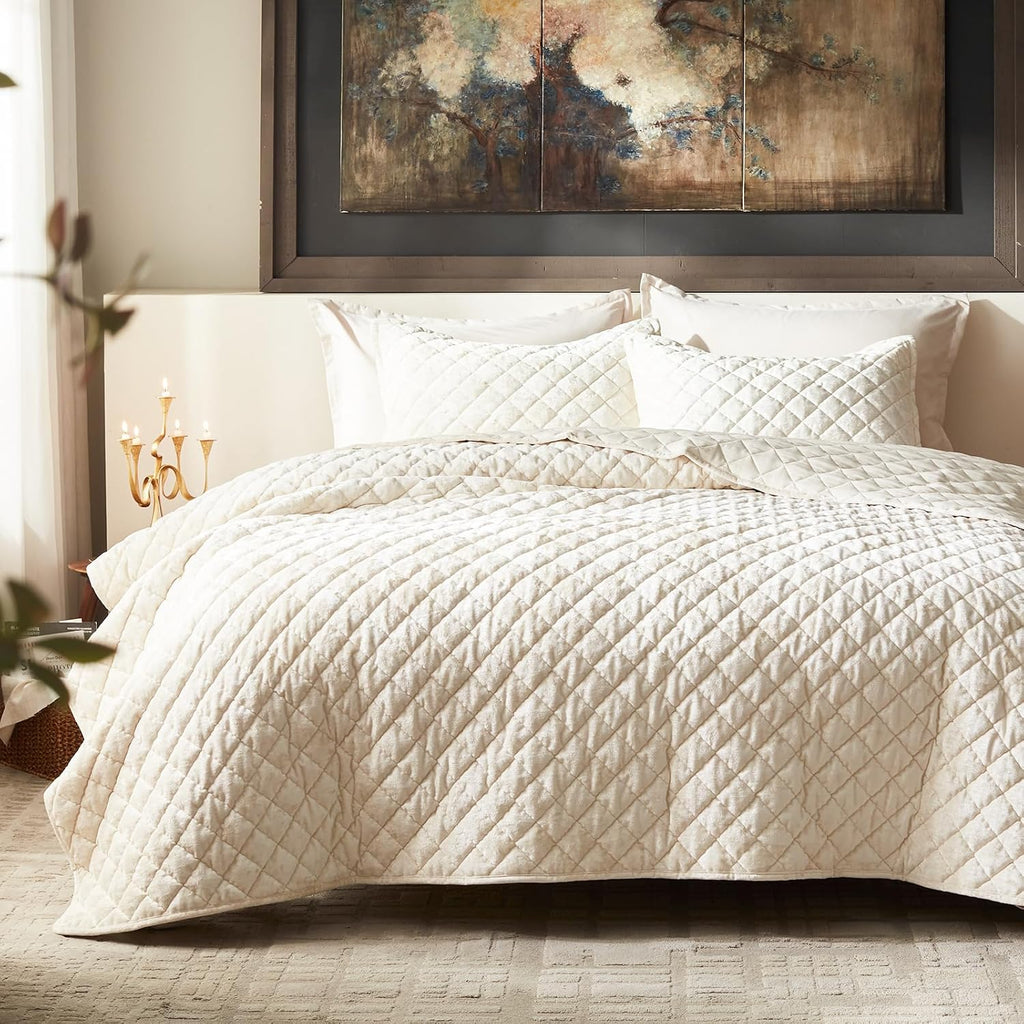 Luxury Velvet Quilt Set King, Lightweight Oversized Bedspread Coverlet Quilted Box Stitch Bedding Set, with 2