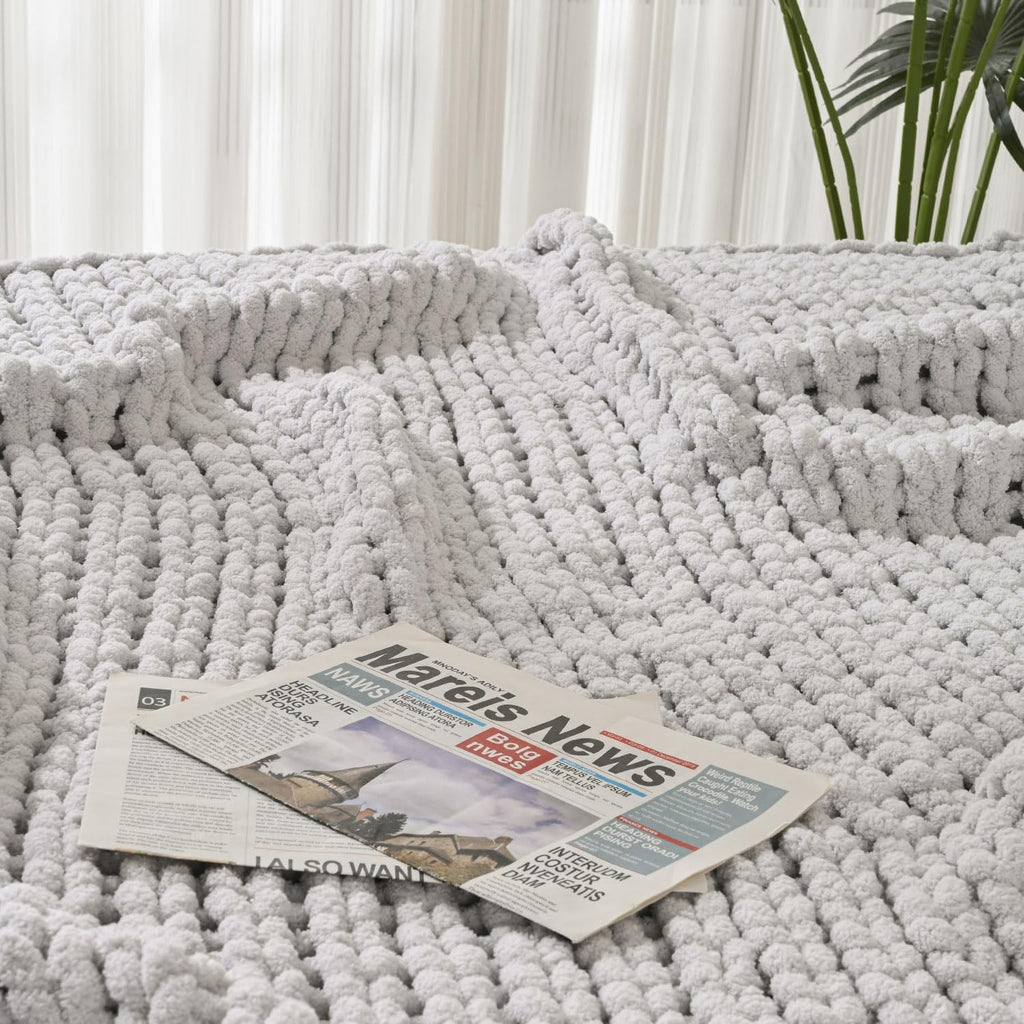 Chunky Knit Blanket Throw 50"x60", 100% Hand Knitted Chenille Throw Blanket, Cozy Soft Thick Cable Knit Throw Large