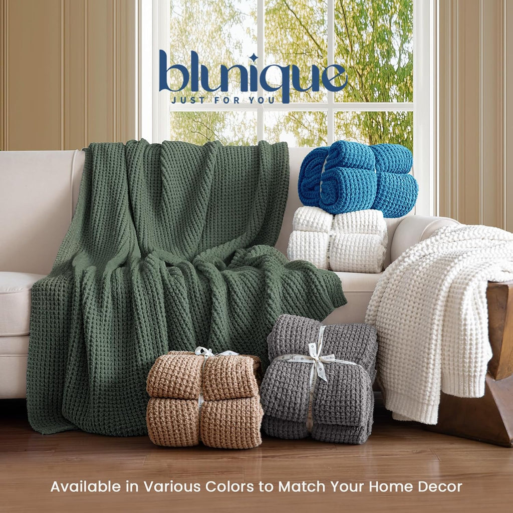 Waffle Knit Throw Blanket, Luxury Cozy Chunky Knit Throw Blanket, 50 x 60 Inch Thick Ultra-Soft Feather Yarn Knitted