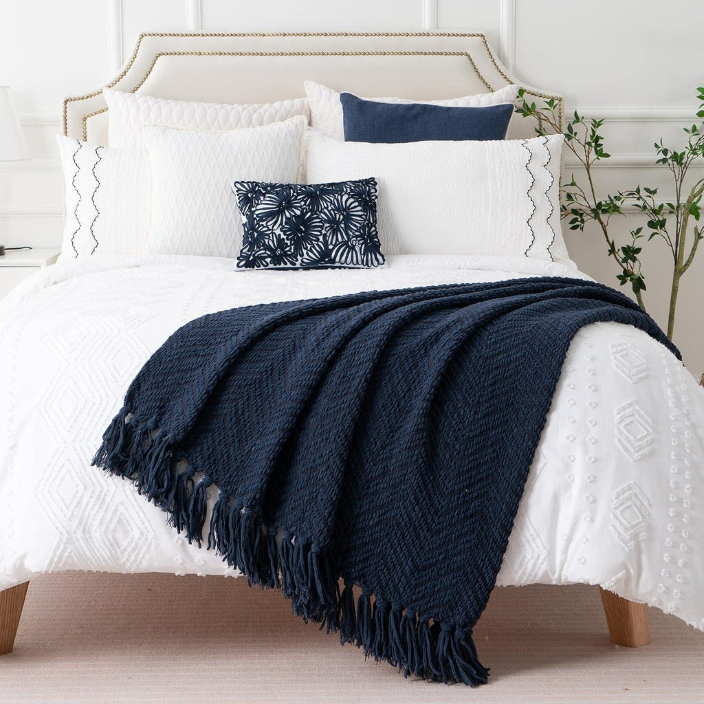 Navy Blue Throw Blanket, Knitted Blue Blanket Throw 50'' x 60'', Super Soft Warm Navy Throws for Chair Sofa Home Decor
