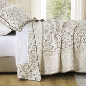 100% Cotton Quilt Set - Vintage Botanical with 2 Pillow Shams