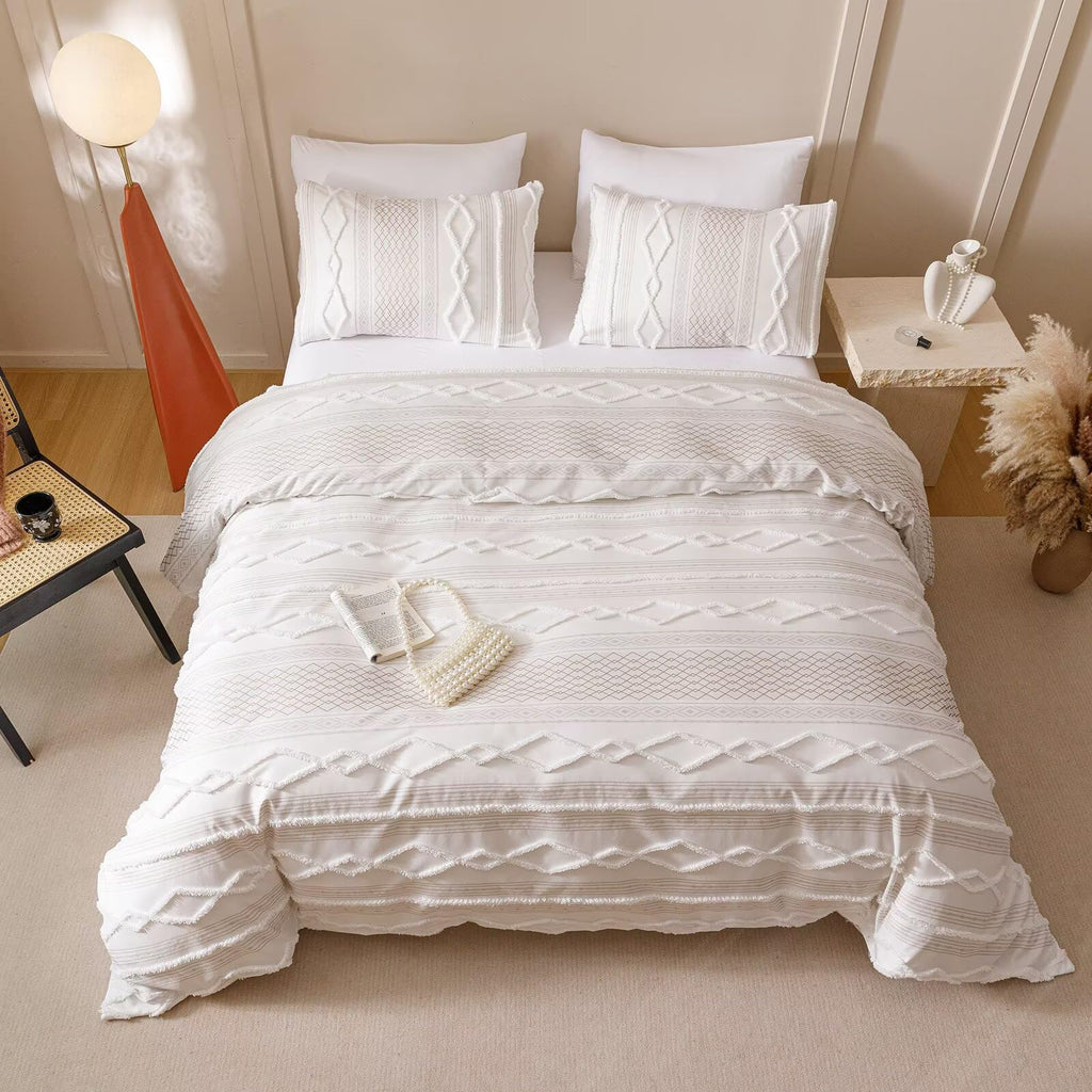 White Boho Comforter Set Queen Farmhouse Tufted Bedding Set Soft Bohemain Shabby Chic Blanket Quilts Embroidery