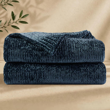 Chenille Throw Blanket, Cozy Soft Blanket Lightweight Decorative Throw, Stylish Home Decor, Ideal for Gifting, Indigo