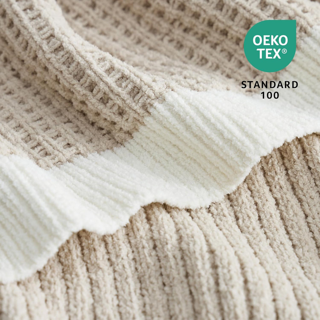 Chenille Throw Blanket, Soft Cozy Waffle Throw, Warm Yet Lightweight, Breathable All-Season Throws for Women Men