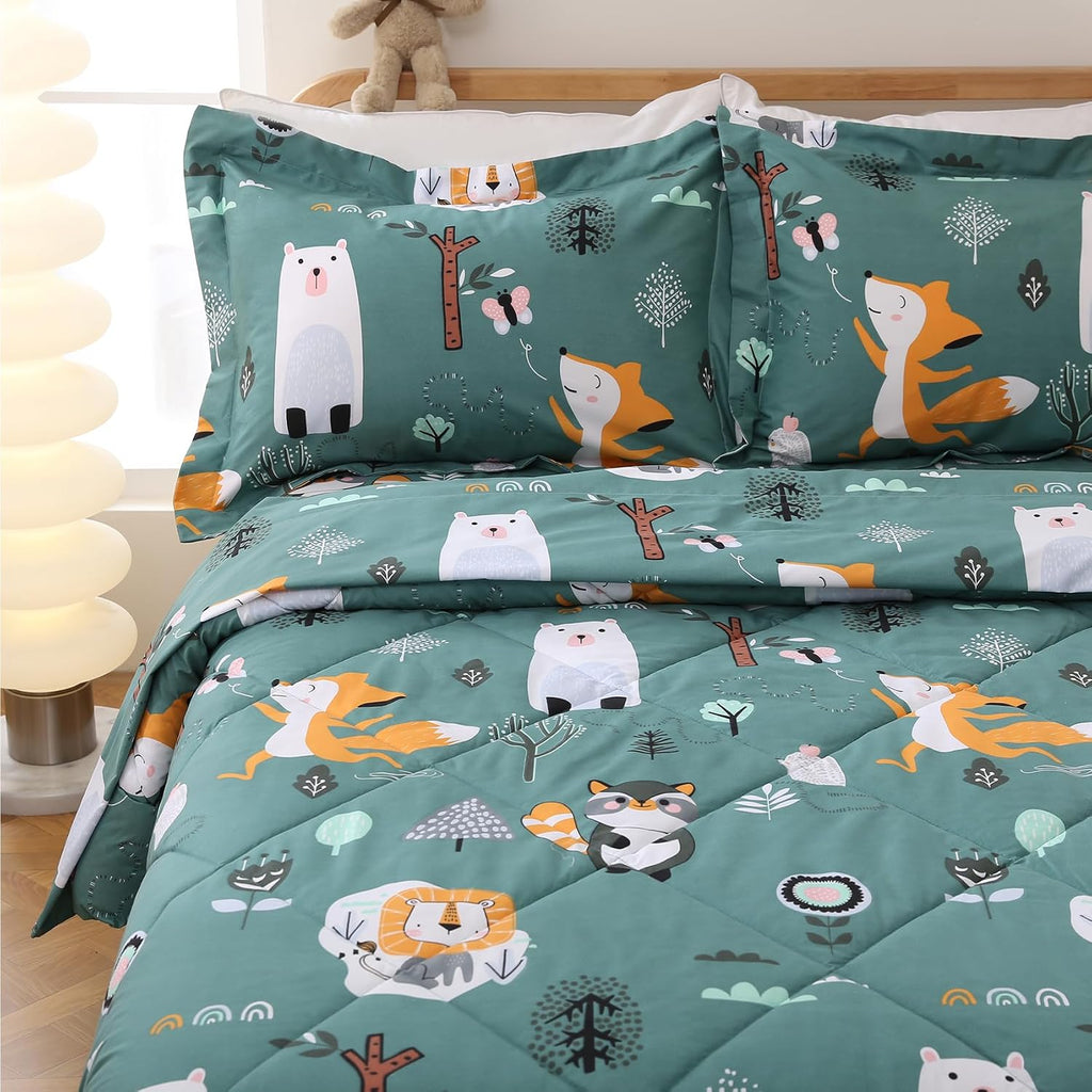 Green Forest Animals Kids Comforter Set, 2 Piece Woodland Printed Microfiber Bedding Set, Machine Washable