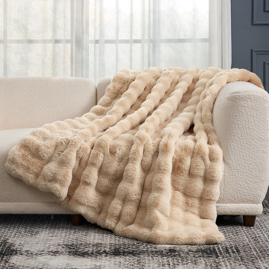 Faux Fur Throw Blanket, Fuzzy Soft Plush Thick Bubble Blanket, 50 * 60 Inches Beige