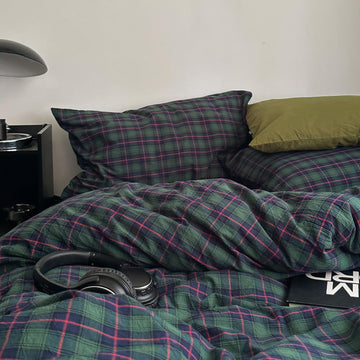 Vintage Forest Green Plaid Duvet Cover Set, 3 Piece Retro Tartan Bedding Collection with Navy Check