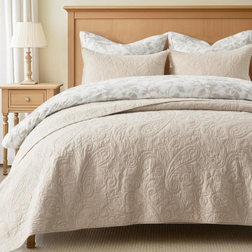 100% Cotton Paisley Quilt Set, 3 Piece Set - Prewashed Lightweight Bedspread with 2 Shams, Soft & Breathable