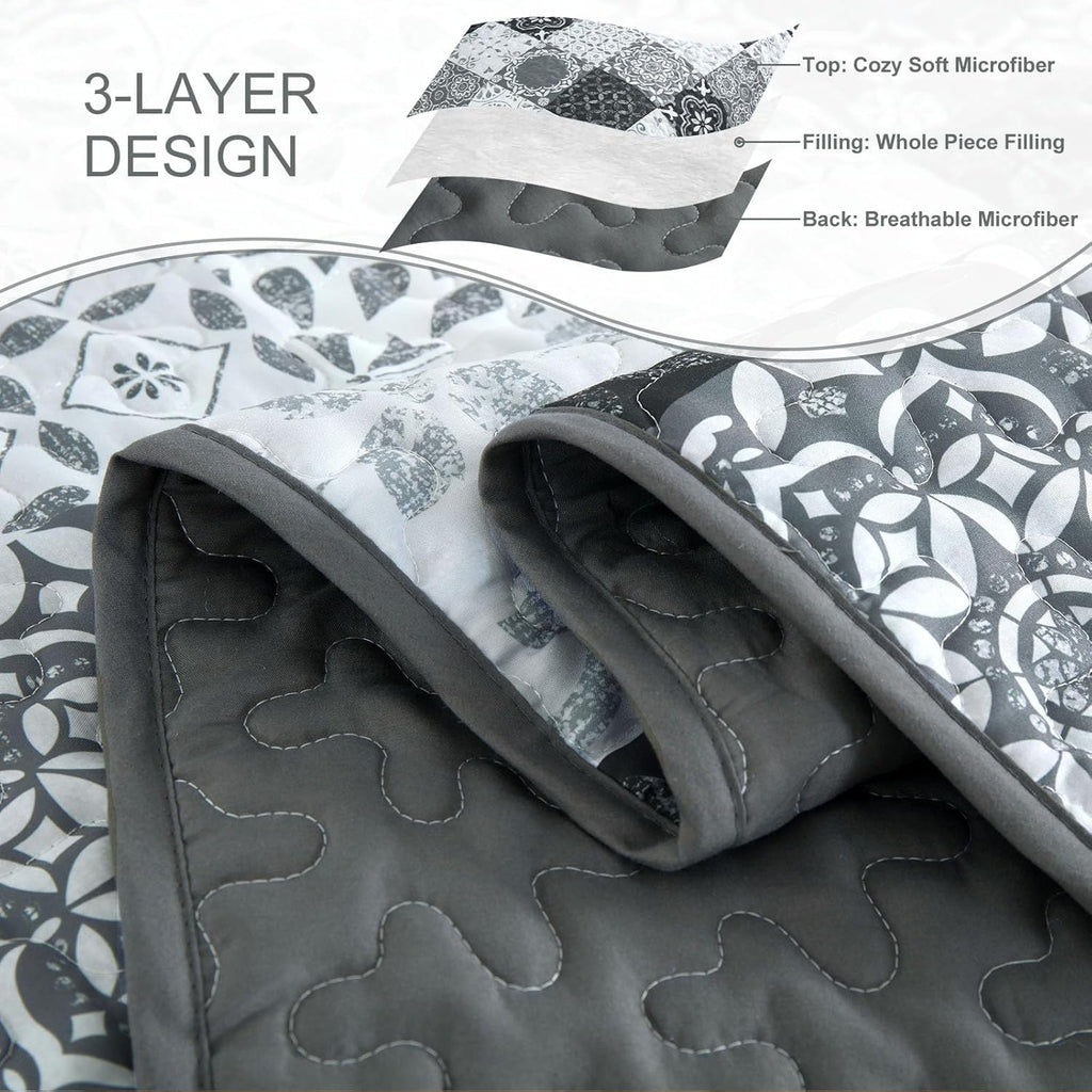 Grey Black Quilt Set, Boho Plaid Patchwork Bedspreads Coverlet Set, 3 Pieces Soft Lightweight Microfiber