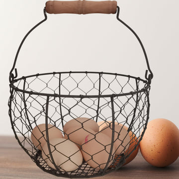 Wire Egg Basket for Gathering Fresh Eggs, Rustic Metal Egg Basket