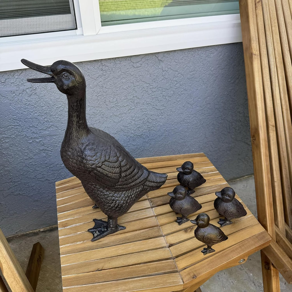 Vintage Cast Iron Duck Family Garden Statue, Rust Brown Mother Duck (15.7" Tall) with 4 Ducklings (3.6" Tall)