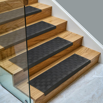Bullnose Outdoor - Ribbed Heavy-Duty Non-Slip Stair Mats - Best Grip on Concrete, Brick & Textured Step - Fastening