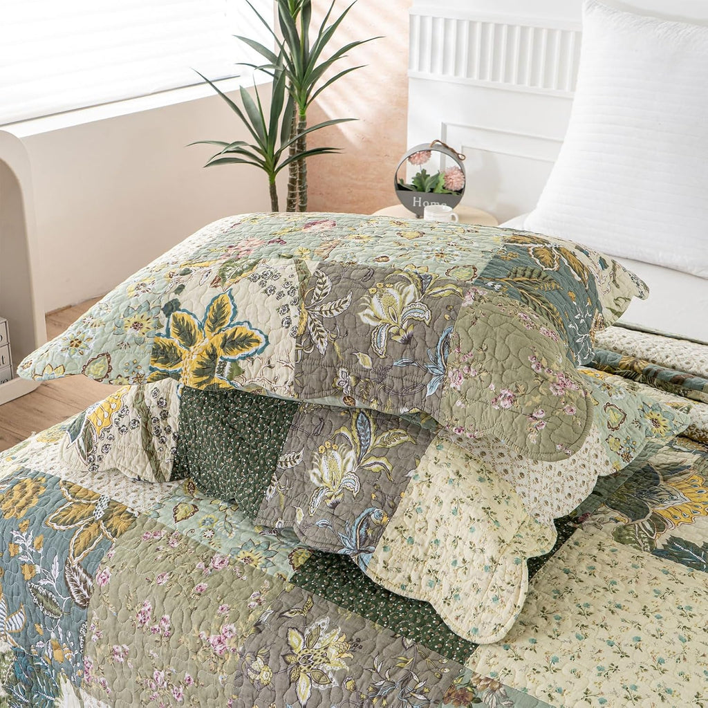 Oversized Bedspreads Patchwork Quilt Set | 100% Cotton Reversible Breathable Floral Quilted