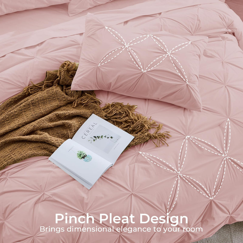 Queen Comforter Set, 7-Piece Bed in a Bag, Pintuck Bedding Sets for All Season, Includes Comforter, Flat Sheet