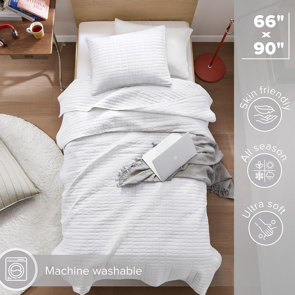 Kienna Queen Quilt Bedding Set 3 Piece, 90"x90" White
