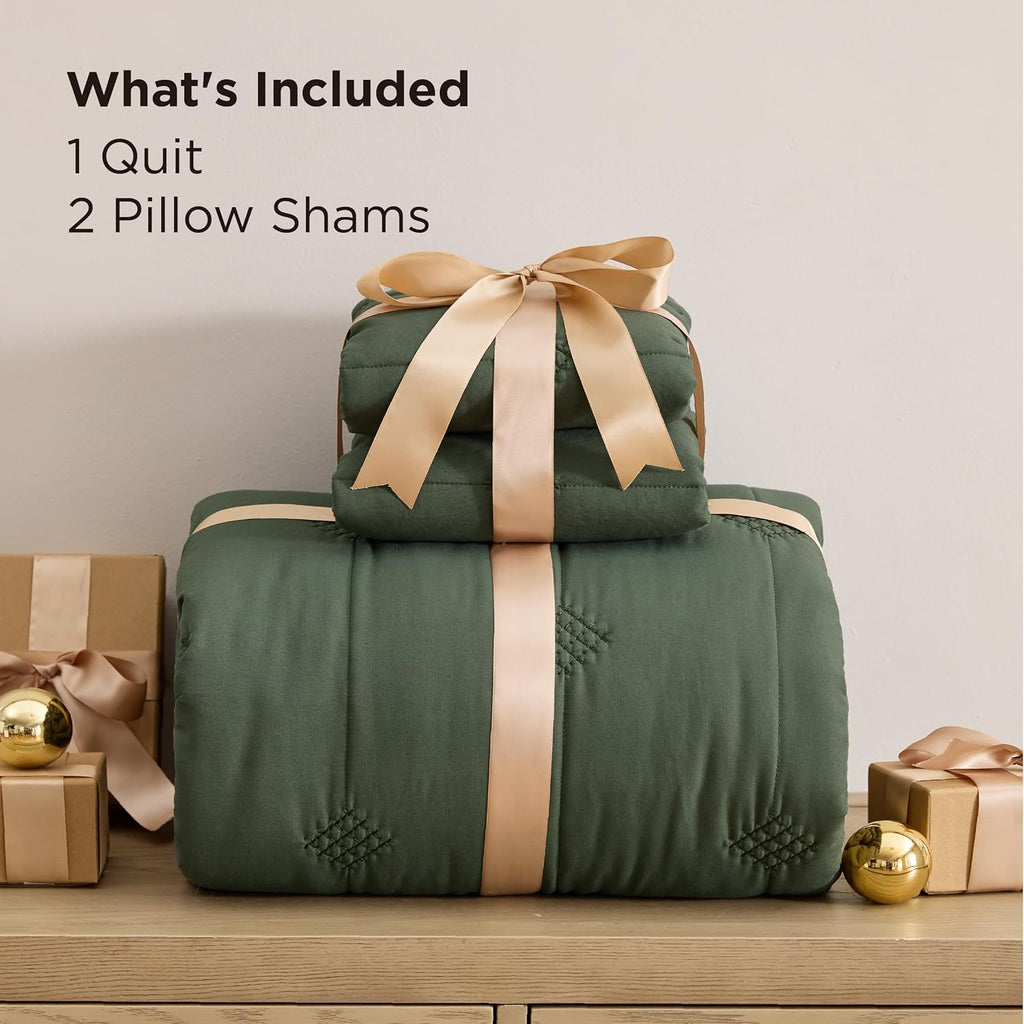 Queen Quilt - Prewashed Extra Soft Cotton-Like Polyester Quilts Queen, Lightweight Comforter, Includes 1 Quilt 90x96