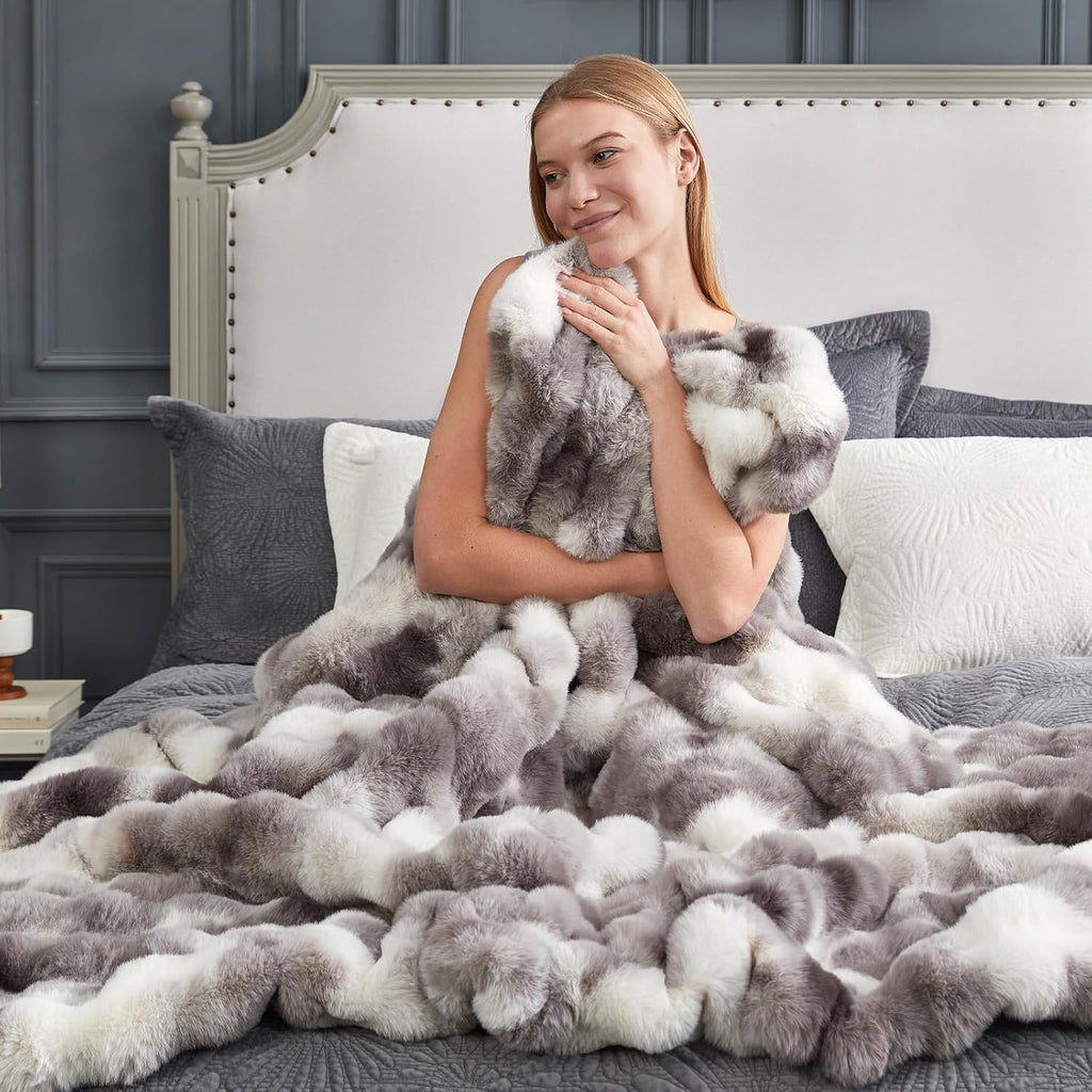Faux Fur Throw Blanket, Fuzzy Soft Plush Thick Bubble Blanket, 50 * 60 Inches Tie-dye Taupe