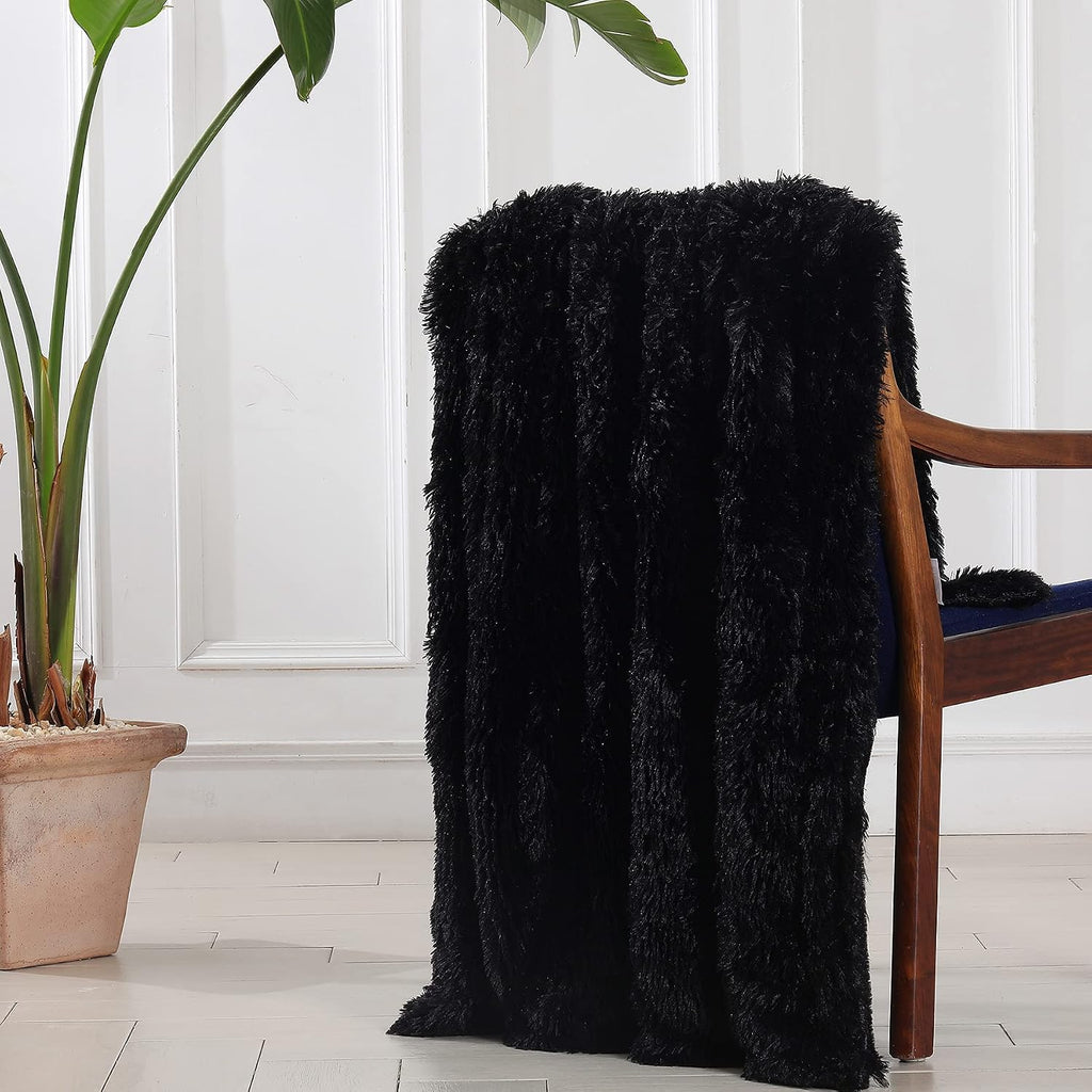 Decorative Extra Soft Faux Fur Throw Blanket 50" x 60",Reversible Fuzzy Long Hair Shaggy Throw Blankets, Fluffy Cozy
