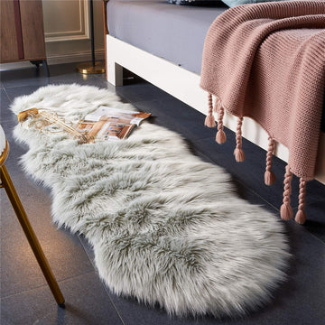 Ultra Soft Fluffy Shaggy Area Rug Faux Fur, Chair Cover, Fuzzy Seat Pad Floor Sofa Living Room (2 x 6 ft Sheepskin