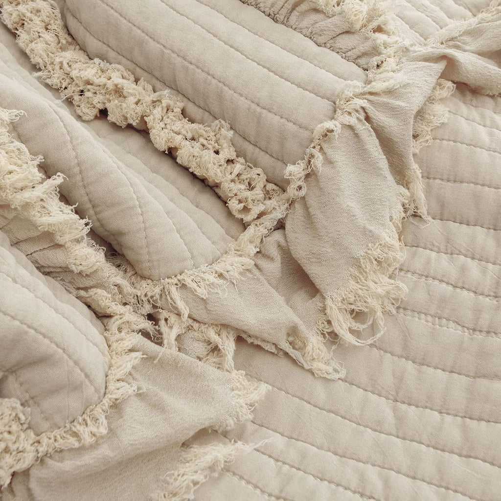 Ultra Soft Pre-Washed Quilted Boho Throw Blanket, Ruffle Fringed Beige Decorative Throw, Stone Washed Chic Rustic