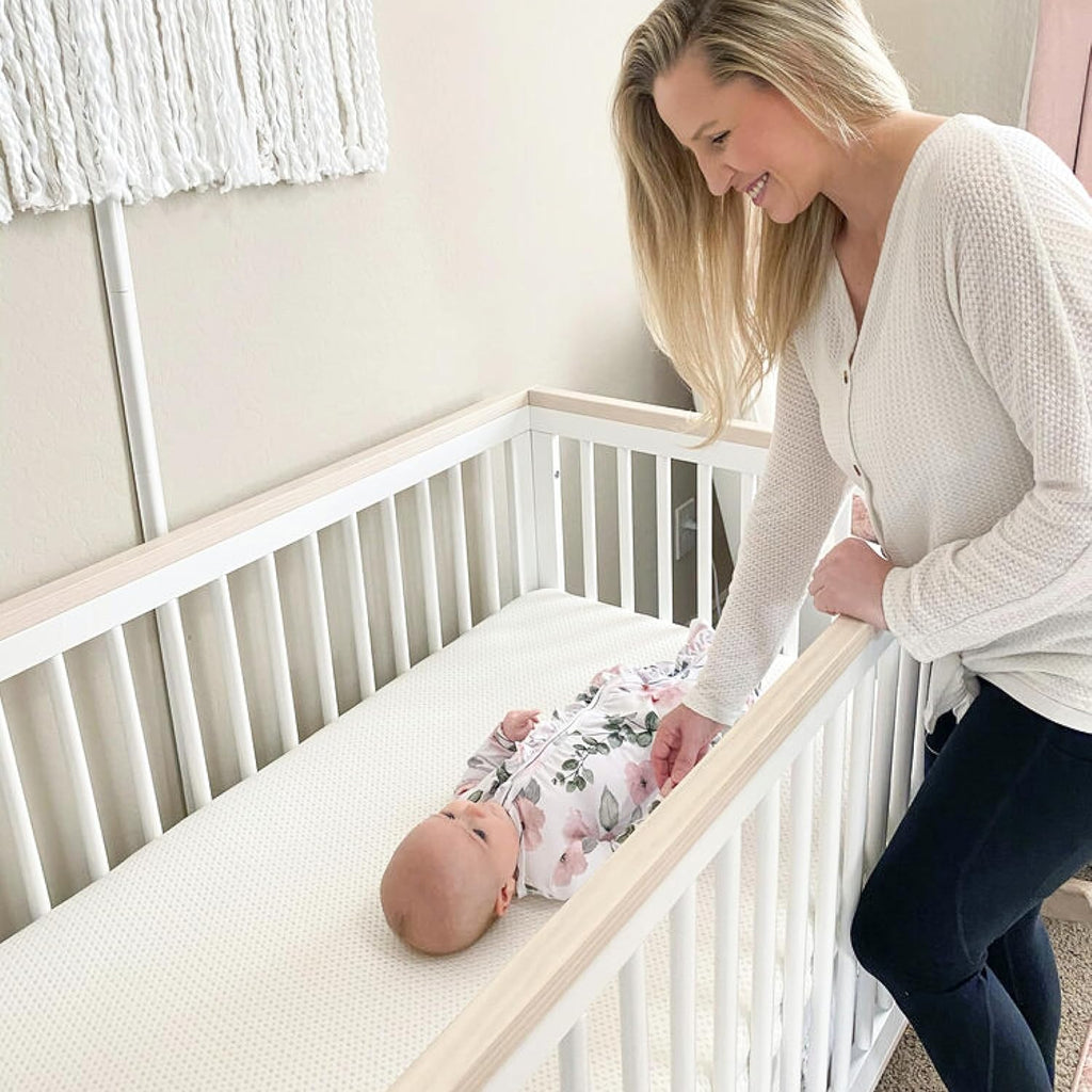 Essential Crib Mattress, Breathable & Washable - White