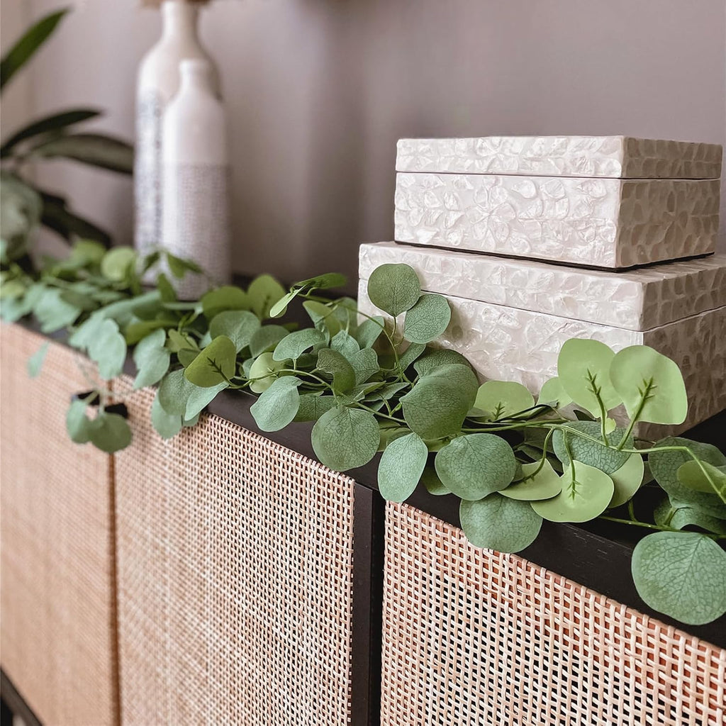 Eucalyptus Garland,Artificial Eucalyptus Leaves Table Greenery Garland Wreath Vines for Wedding Party Table - Set of 72