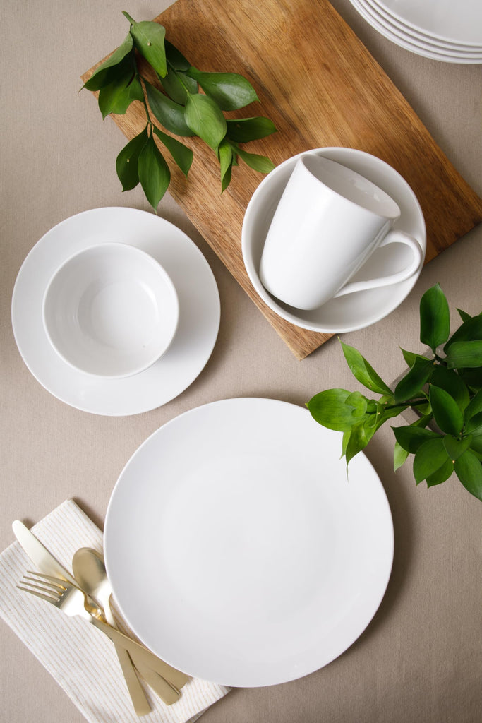 Ogalla 30-Piece Dinnerware Set - Porcelain, Chip & Scratch Resistant, White - Service for 6