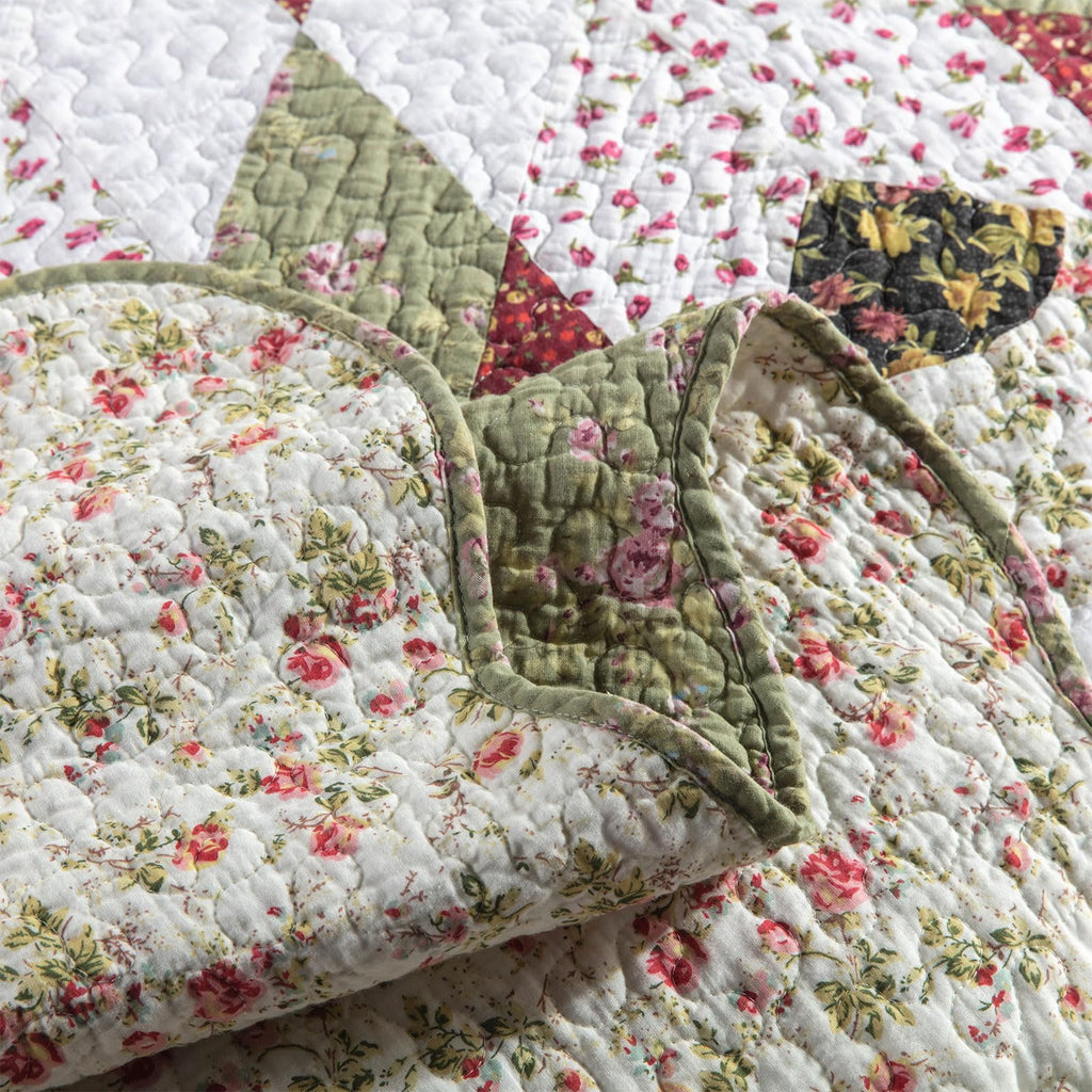 Oversized King Quilt Patchwork Bedspread Set (120x118 Inch)