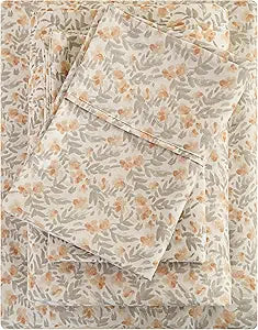 Floral Full Sheet Set - 4 Piece Vintage Light Orange Flower Patterned Bed Sheets - Soft, Breathable Microfiber Sheets