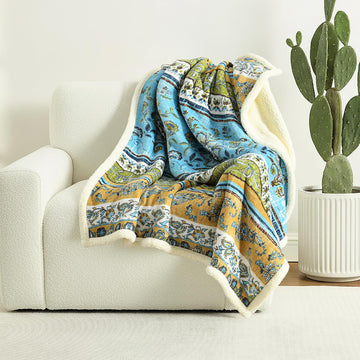 Boho Chic Sherpa Throw Blanket - Vibrant Bohemian Print & Ultra-Soft Cozy Lining, Stylish & Warm Winter Throw for