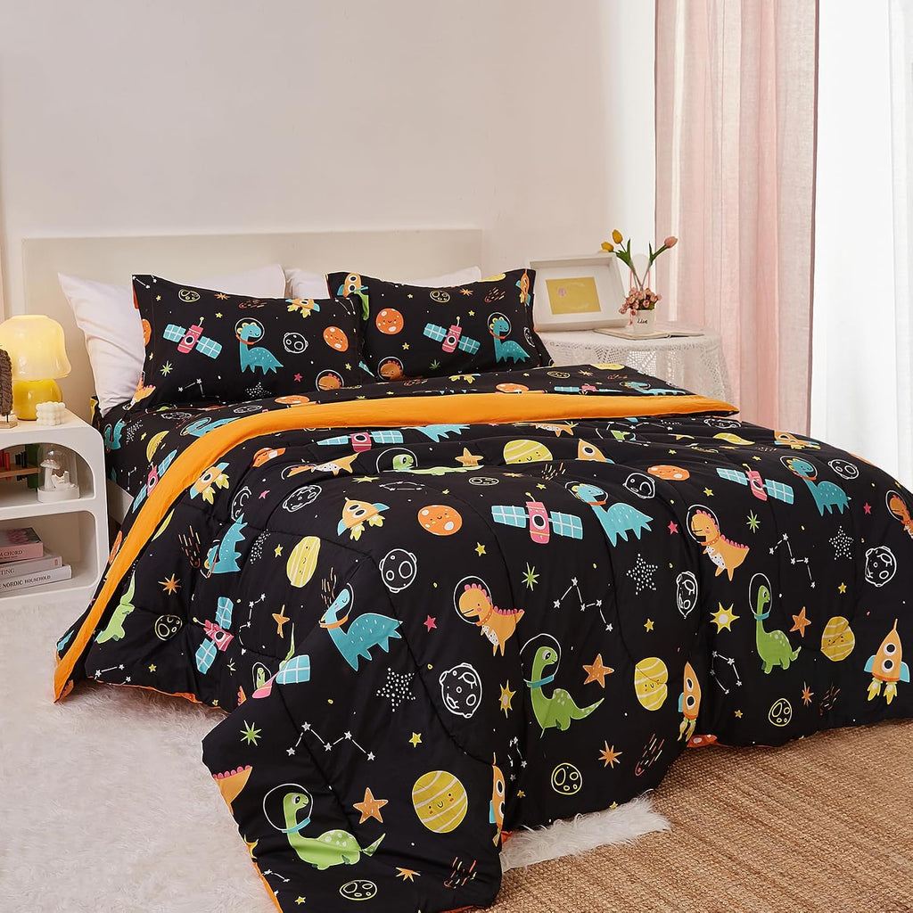 Space Dinosaur Kids Comforter Set for Boys, Cute Quilted Black Printed Bedding Set with Pillow Sham, Lightweight