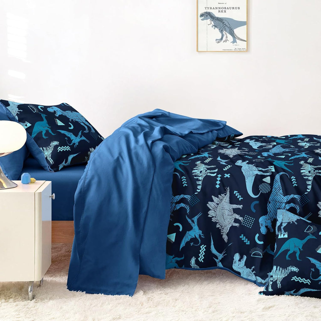 Dinosaur Bedding Set for Boys, Jurassic Dino World Sketch, Soft Lightweight Comforter Set with Sheets, 5 Pieces Kids