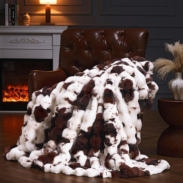 Faux Fur Throw Blanket, Fluffy Fuzzy Plush Bubble Blanket, Soft Warm Cozy Shaggy Rabbit Blanket, Luxury Decorative